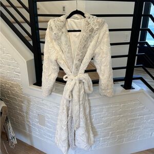 Minky Couture Velvet & Satin Robe